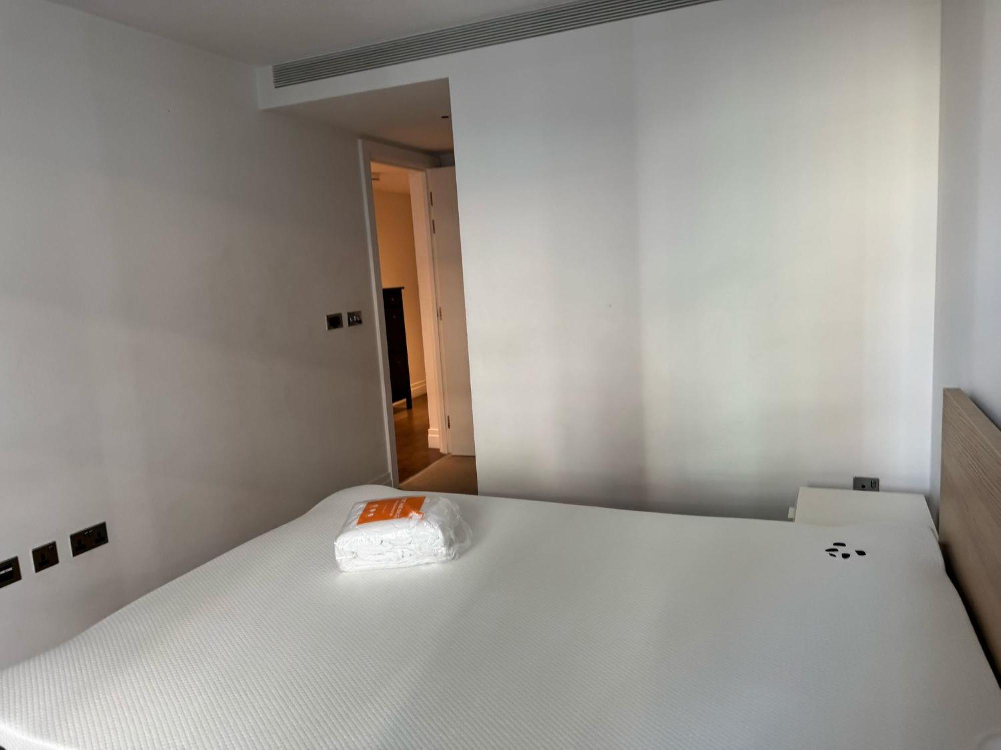 Апартаменты 2 Bed Flat Big Ben View Лондон Экстерьер фото