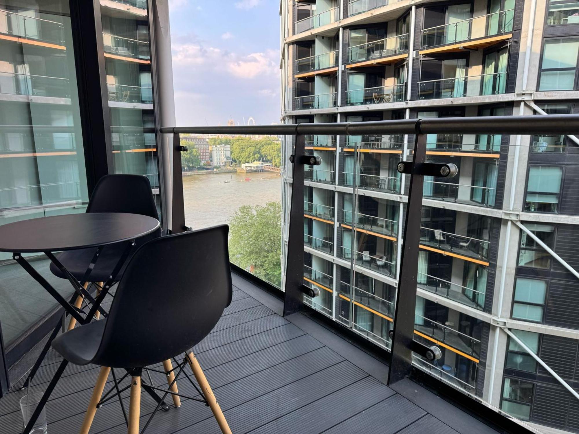 Апартаменты 2 Bed Flat Big Ben View Лондон Экстерьер фото