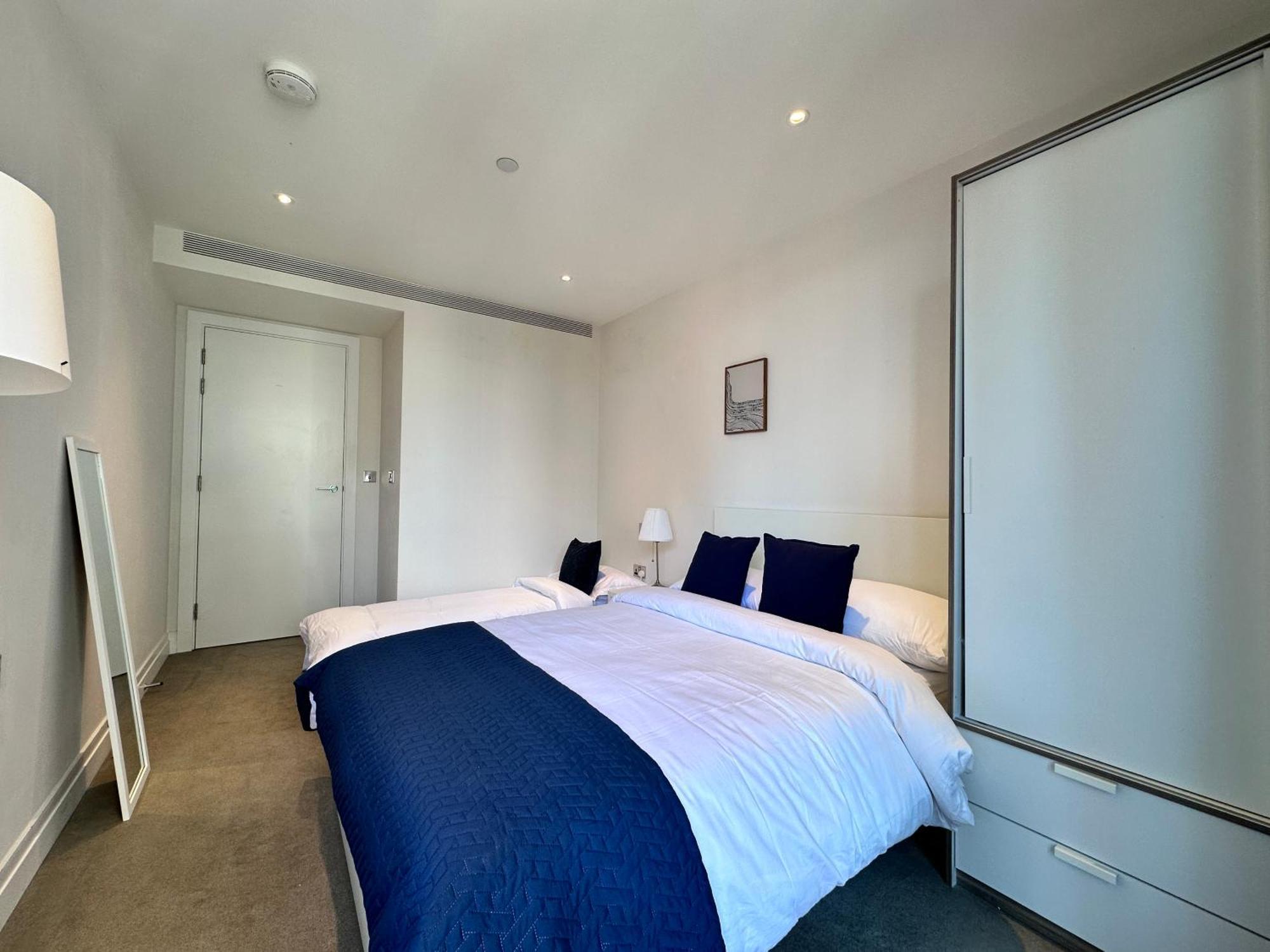 Апартаменты 2 Bed Flat Big Ben View Лондон Экстерьер фото