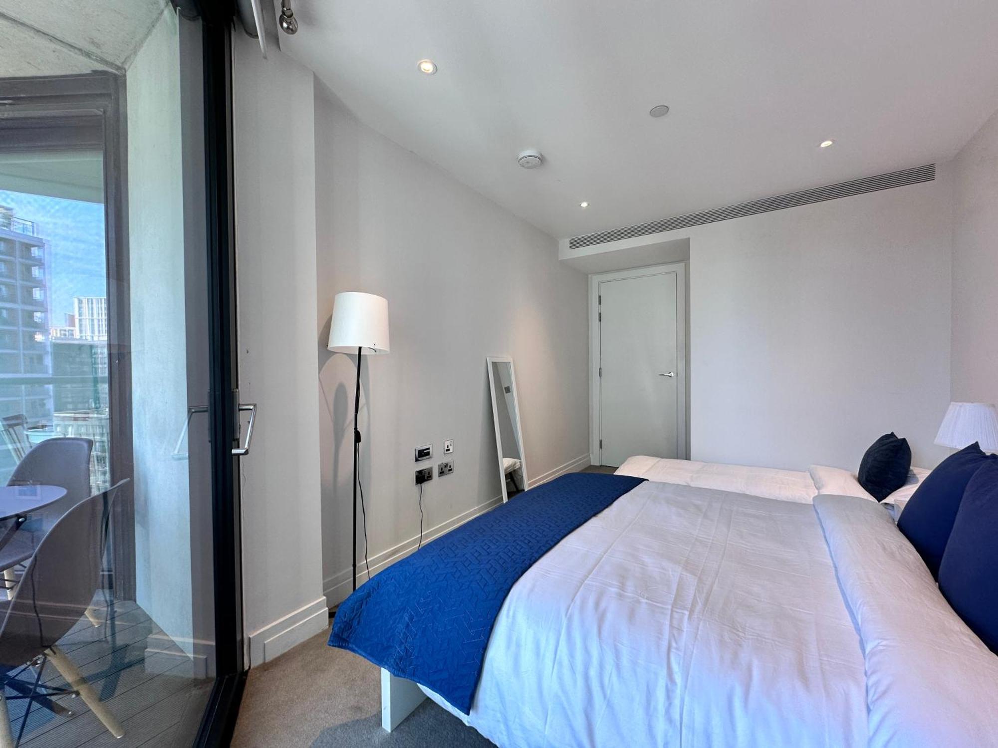 Апартаменты 2 Bed Flat Big Ben View Лондон Экстерьер фото